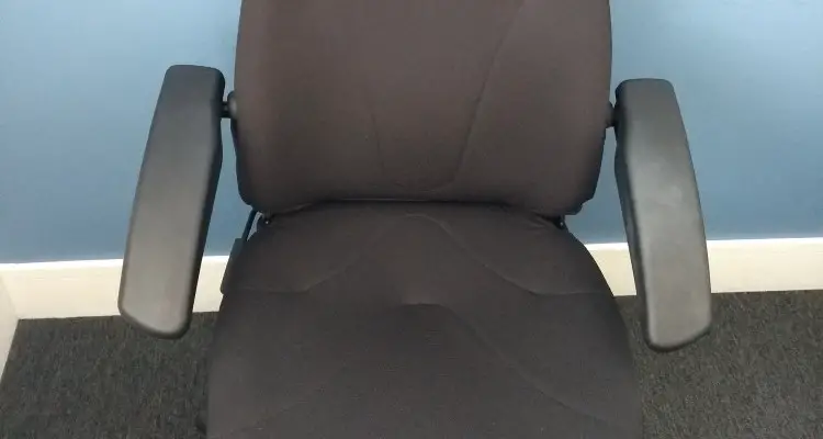 KAB Manager Chair Review - Arm rests